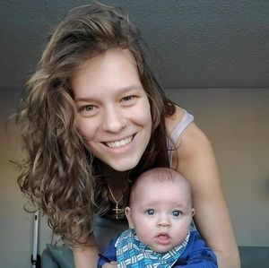 Meet your Posher, Kendra